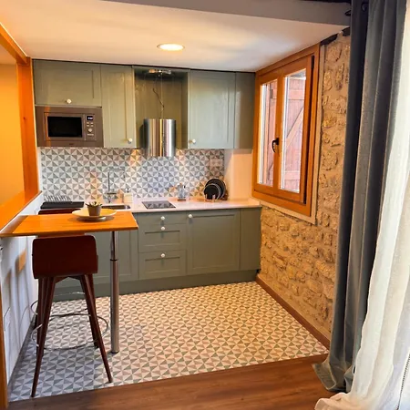 De Goya Aparthotel 4*