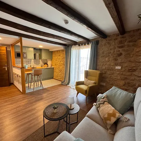 Hotel apartamentowy De Goya 4*