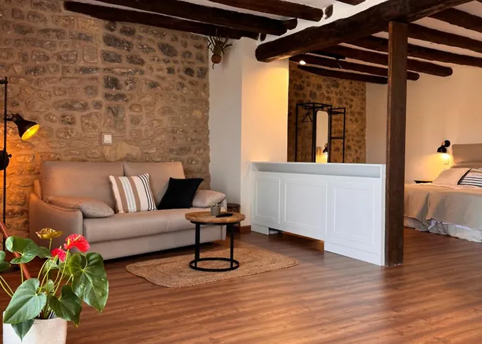 Apartahotel De Goya Fuendetodos