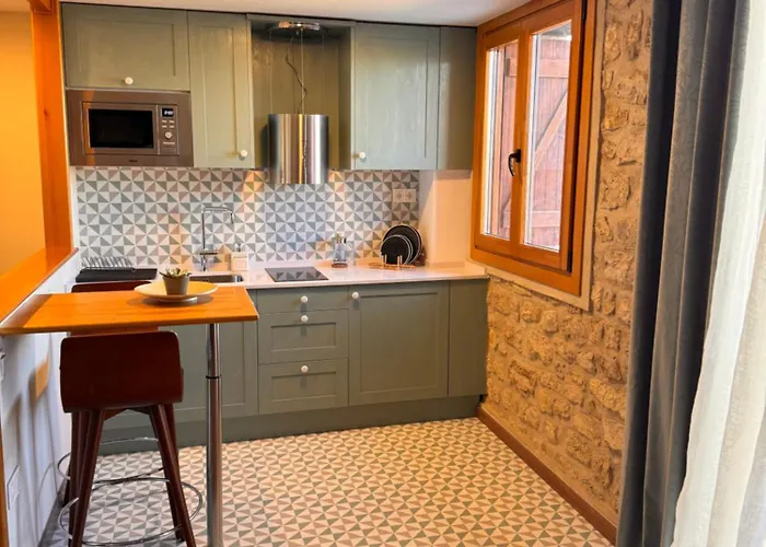 De Goya Apartahotel 4*