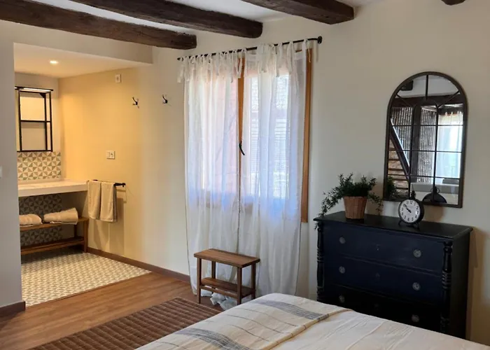 Apartahotel De Goya 4*